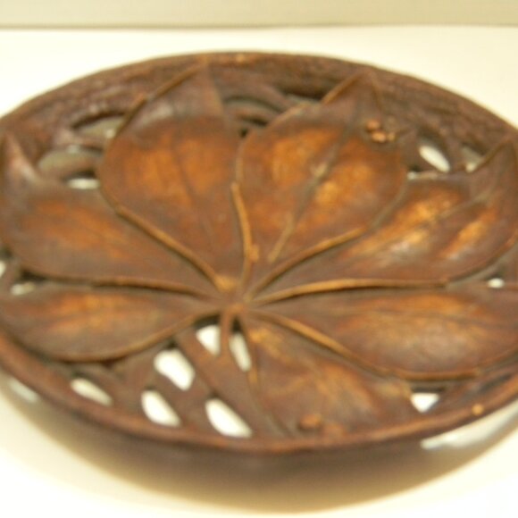 Vintage Syroco Wood Bowl Wall Hanging Leaf Holly Made in USA - Picture 4 of 5